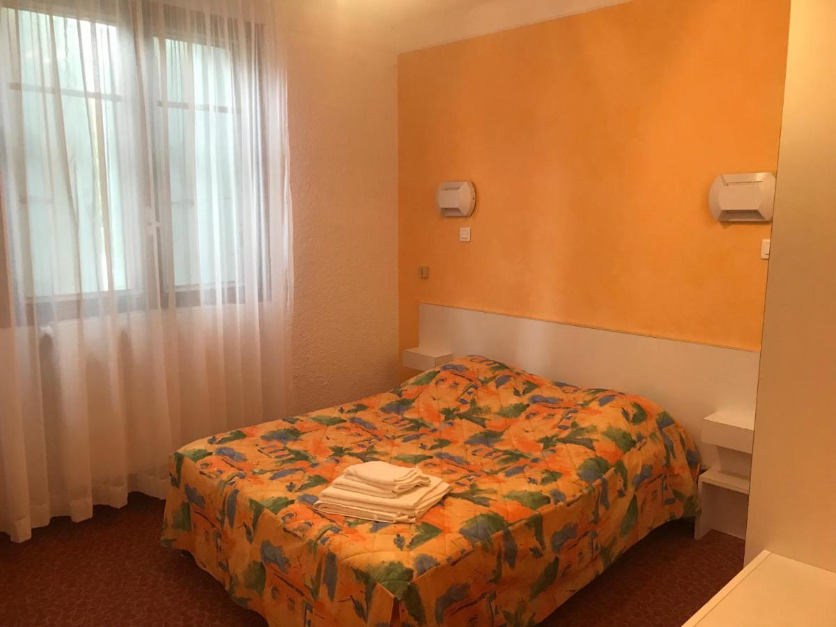 Hotel Les Chenes Sisteron Εξωτερικό φωτογραφία