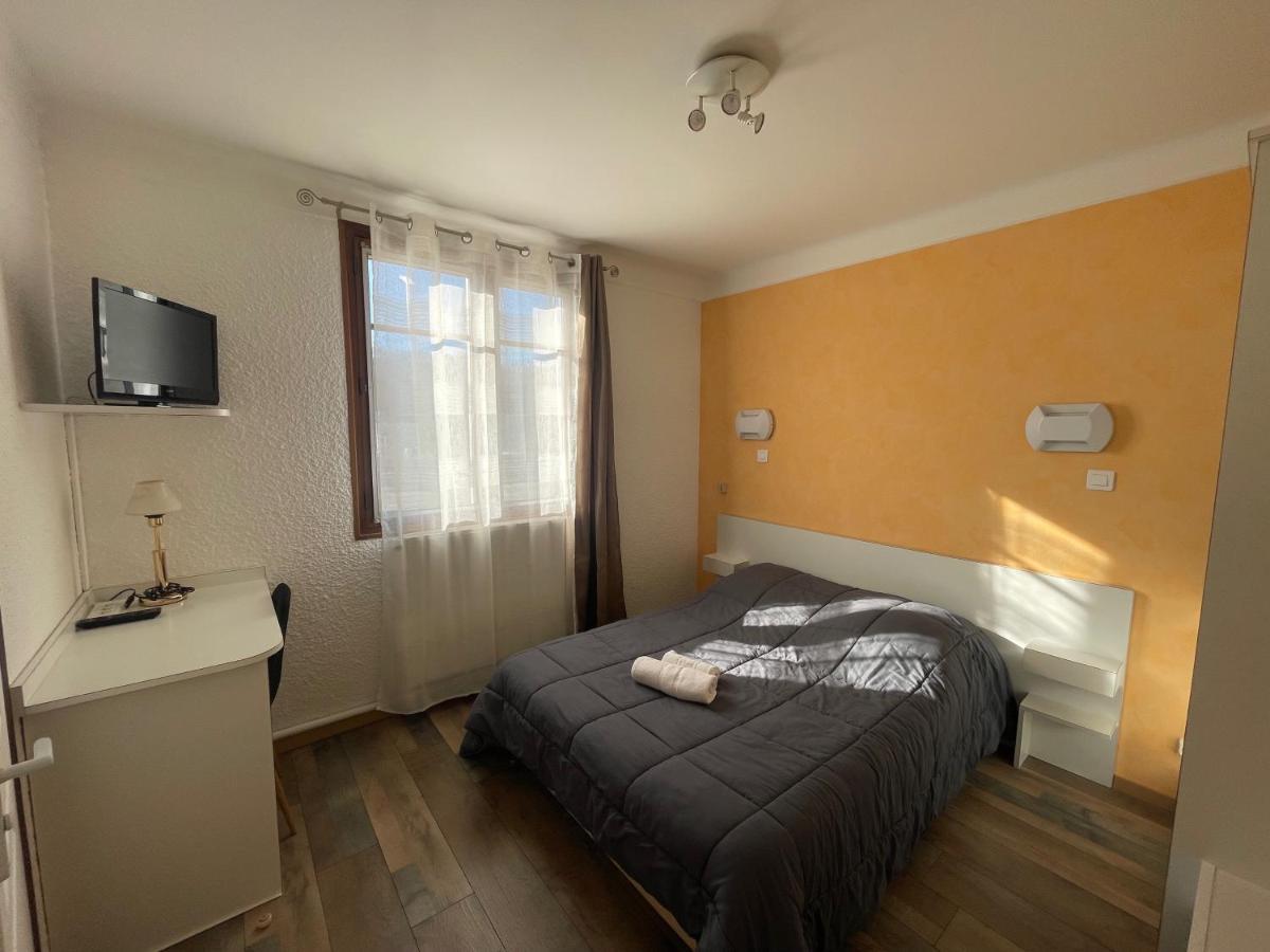 Hotel Les Chenes Sisteron Εξωτερικό φωτογραφία