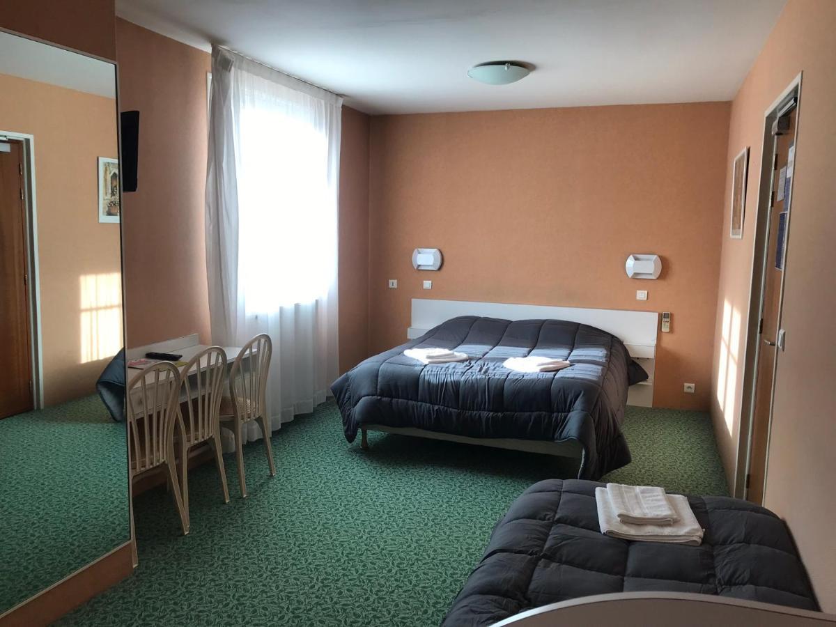 Hotel Les Chenes Sisteron Εξωτερικό φωτογραφία