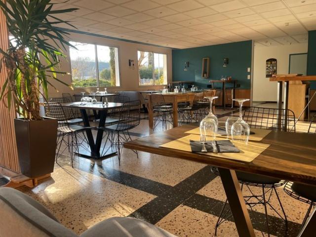 Hotel Les Chenes Sisteron Εξωτερικό φωτογραφία