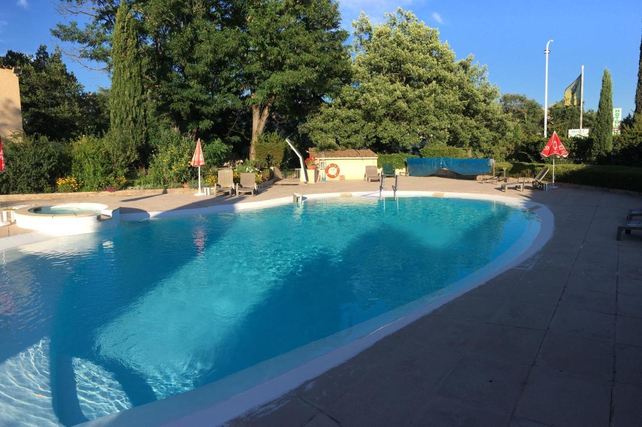 Hotel Les Chenes Sisteron Εξωτερικό φωτογραφία