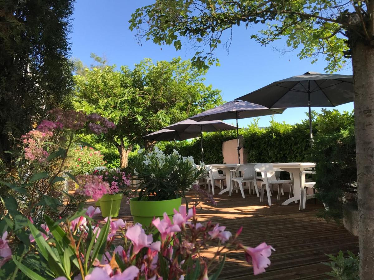 Hotel Les Chenes Sisteron Εξωτερικό φωτογραφία